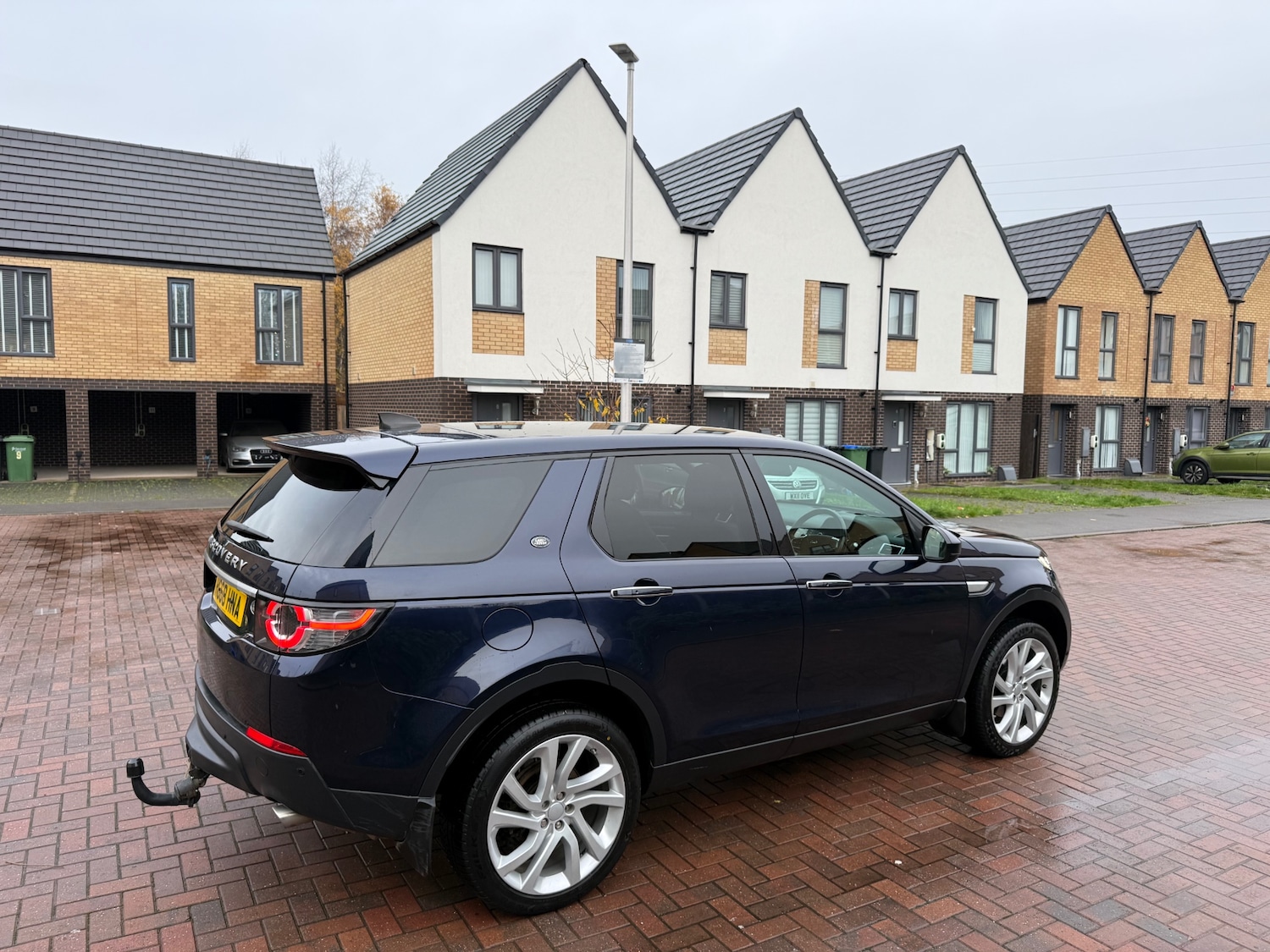 Used Land Rover Discovery Sport 2018 for sale - 77053800: Photo 2