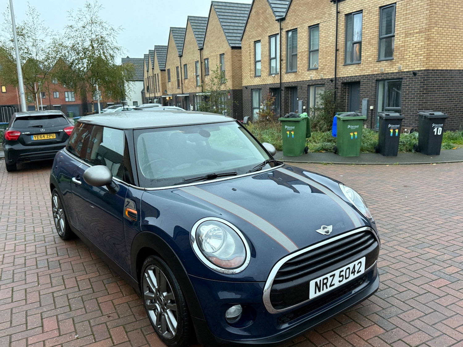 Used MINI Hatch 2018 for sale - 76591372: Photo 1