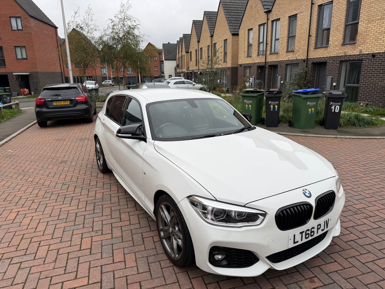 Used BMW 1 Series 2016 for sale - 76525874: Photo 2