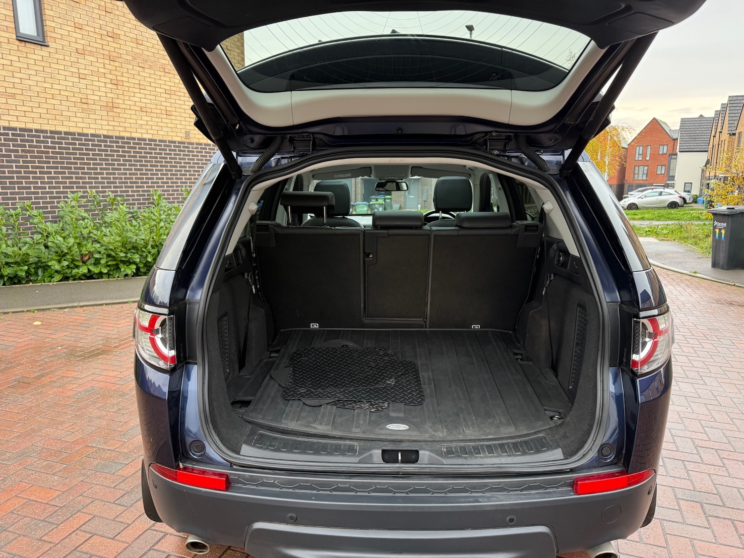 Used Land Rover Discovery Sport 2018 for sale - 76818943: Photo 20