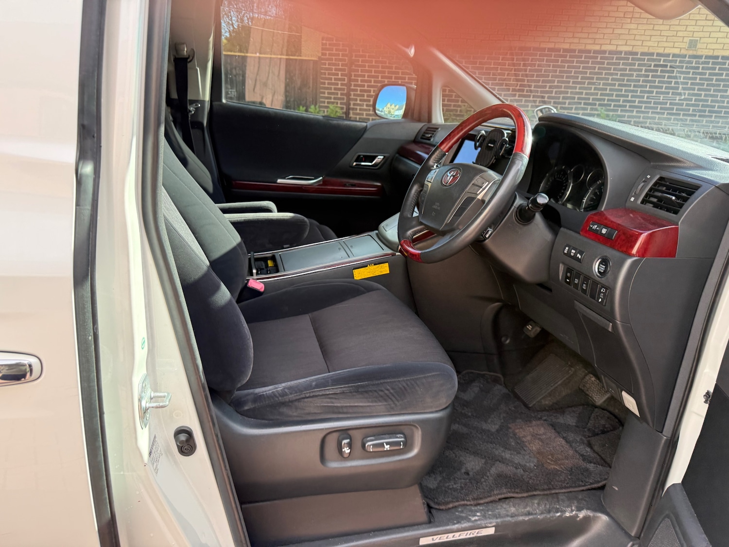 Used Toyota Vellfire 2008 for sale - 76439697: Photo 15