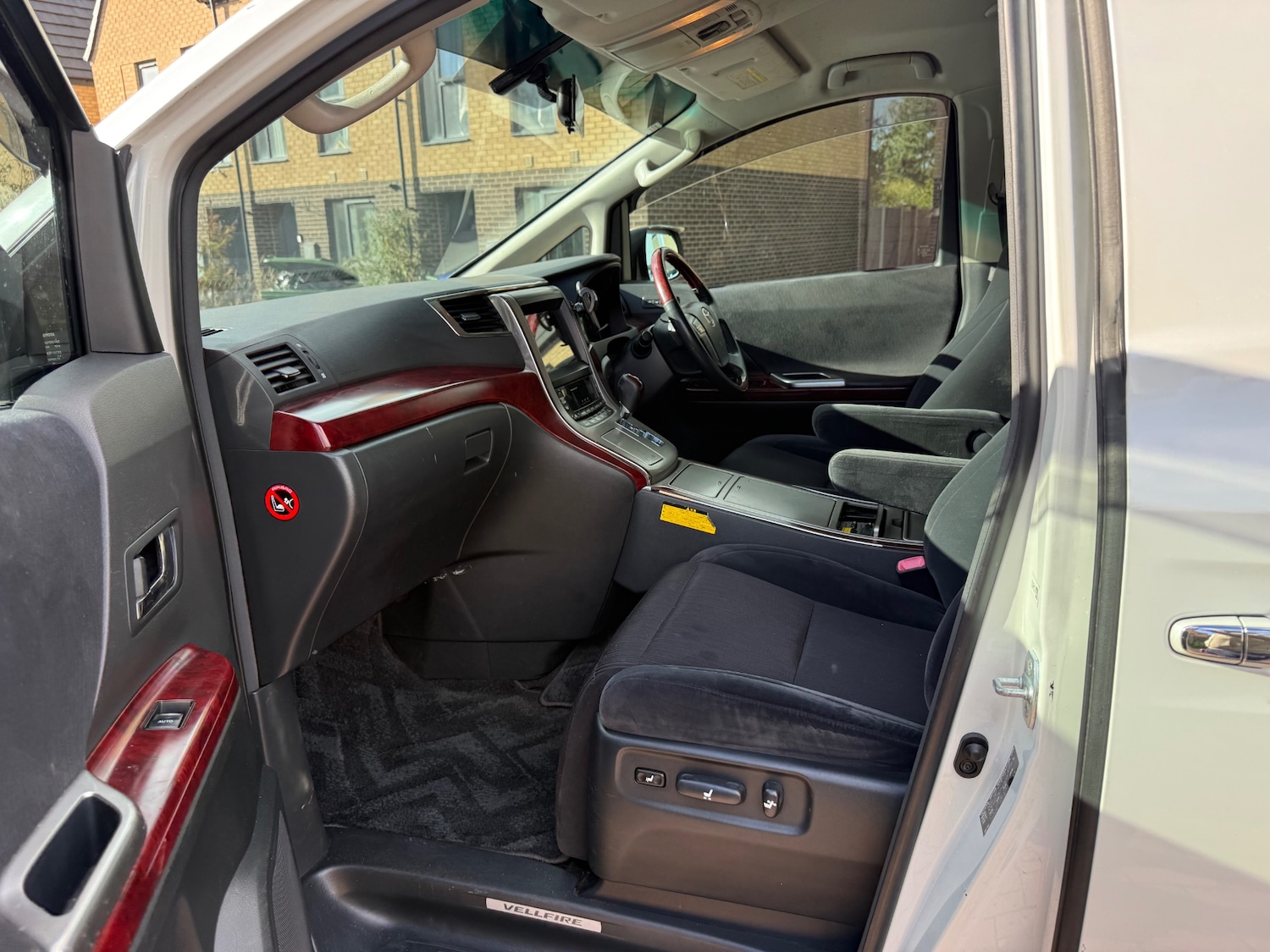 Used Toyota Vellfire 2008 for sale - 76439697: Photo 17