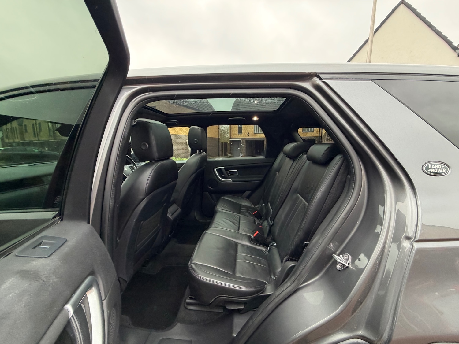 Used Land Rover Discovery Sport 2019 for sale - 77626852: Photo 12