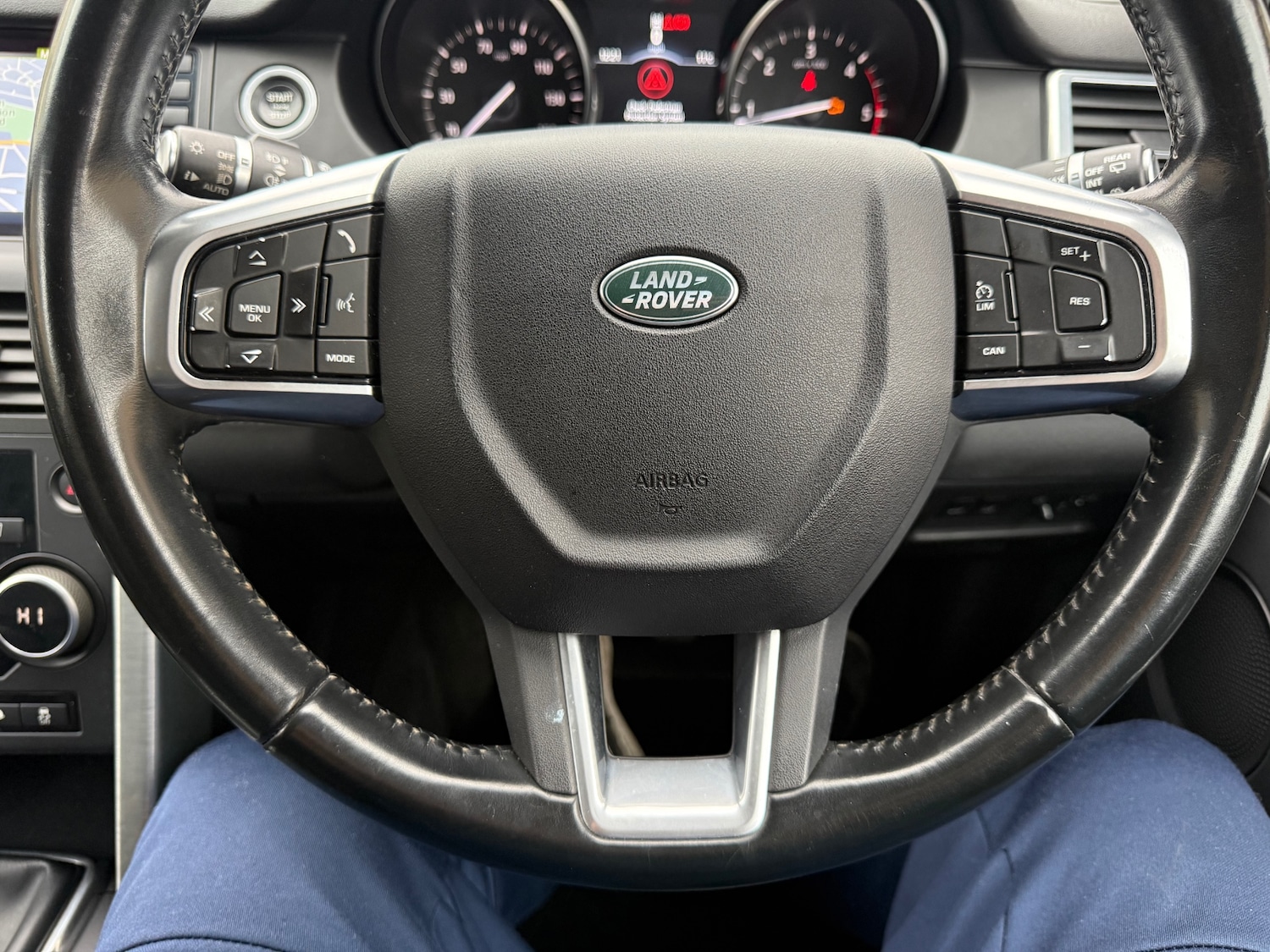 Used Land Rover Discovery Sport 2016 for sale - 76525871: Photo 16