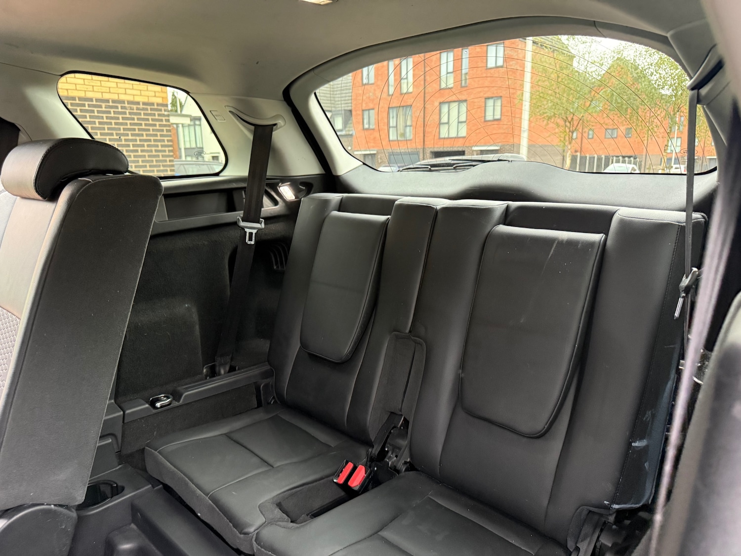 Used Land Rover Discovery Sport 2016 for sale - 76525871: Photo 19