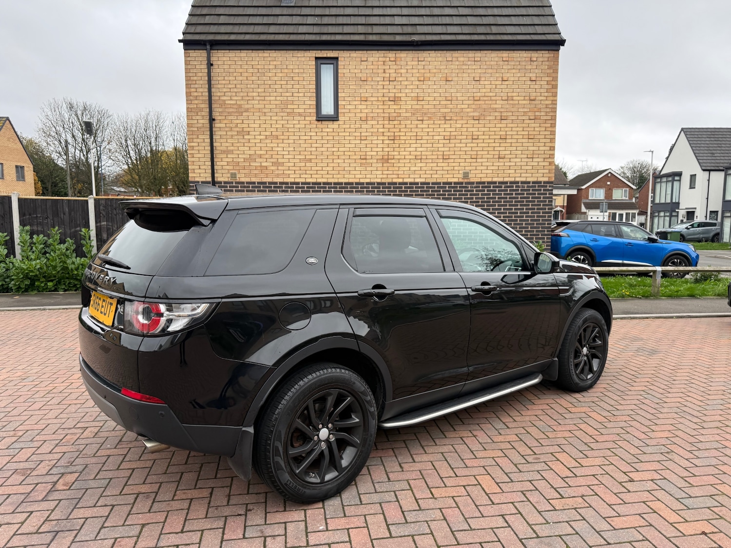 Used Land Rover Discovery Sport 2016 for sale - 76525871: Photo 25