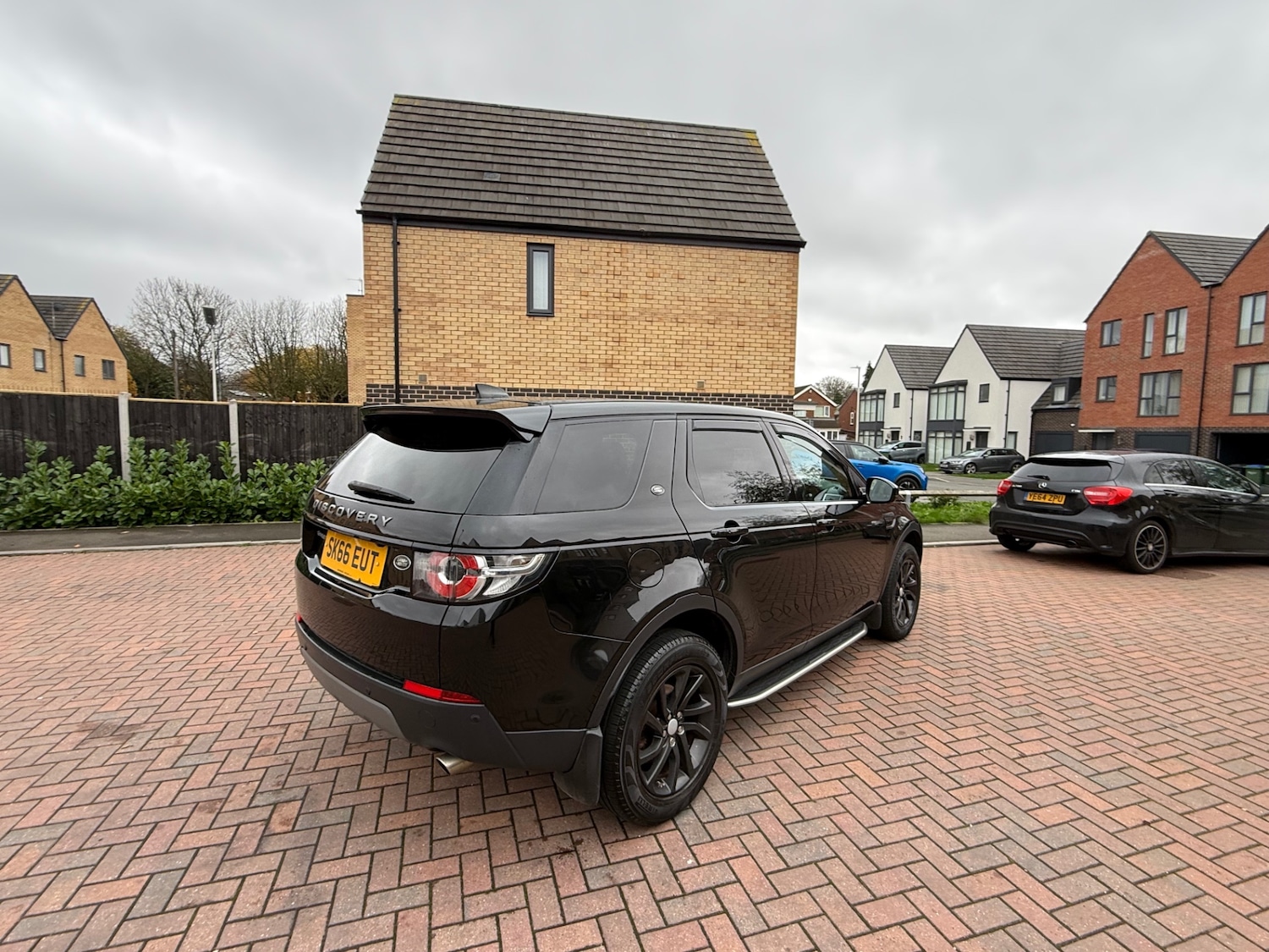 Used Land Rover Discovery Sport 2016 for sale - 76525871: Photo 8