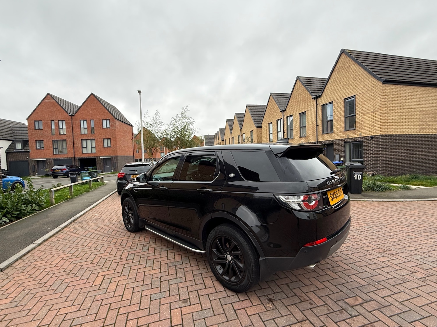 Used Land Rover Discovery Sport 2016 for sale - 76525871: Photo 9