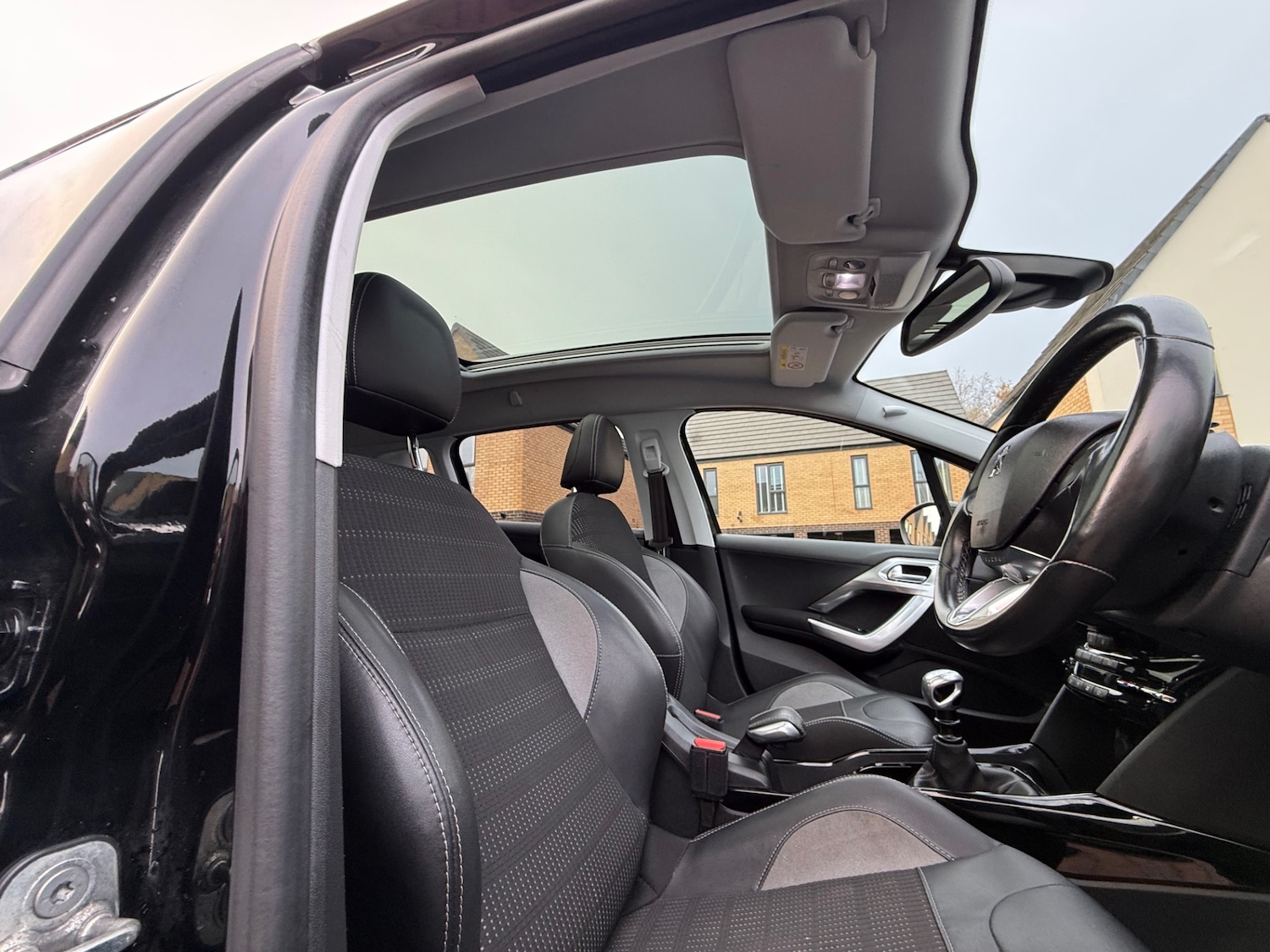 Used Peugeot 2008 2019 for sale - 76713402: Photo 10