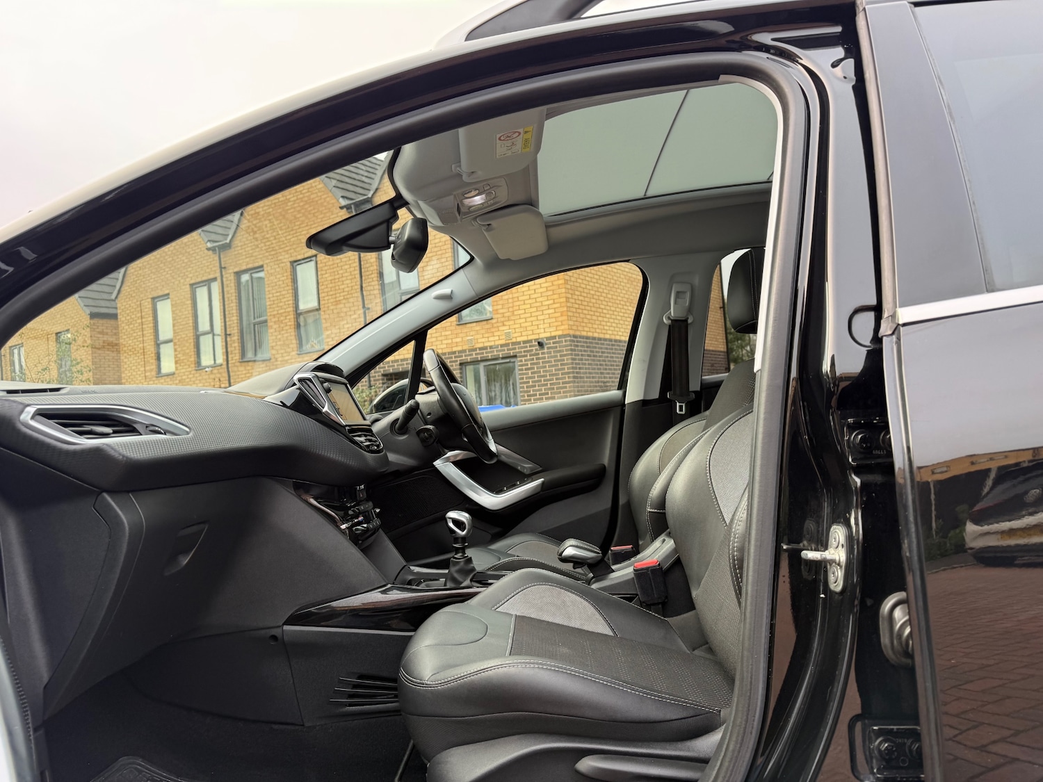 Used Peugeot 2008 2019 for sale - 76713402: Photo 13