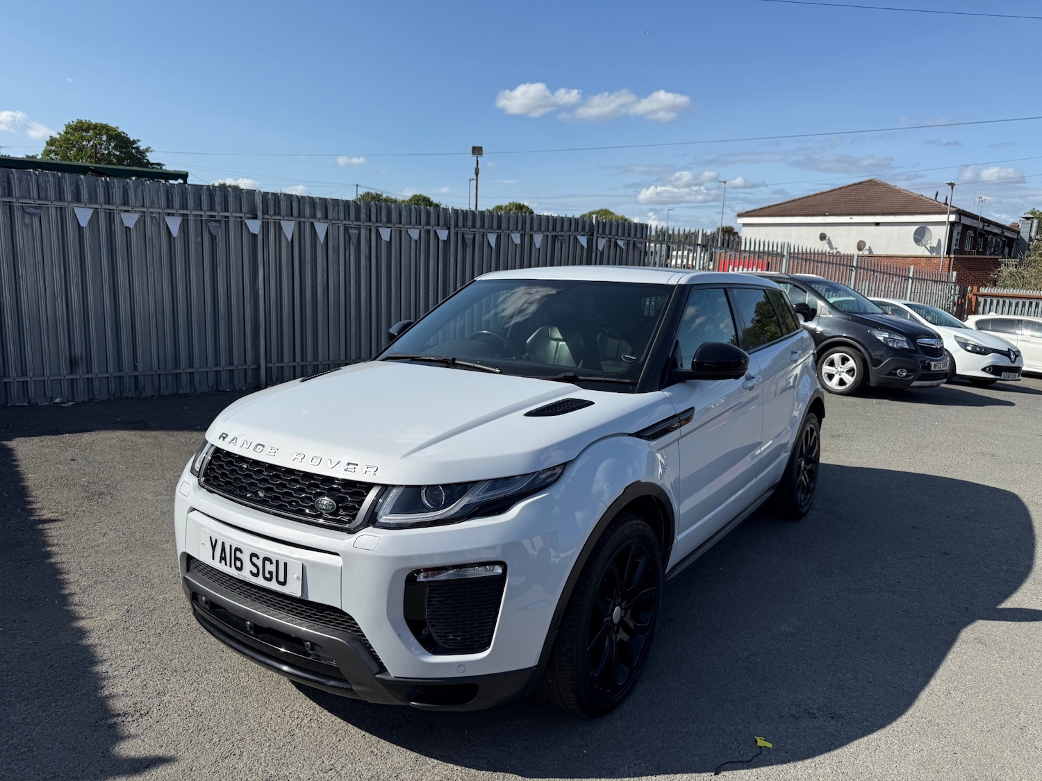 Used Land Rover Range Rover Evoque 2016 for sale - 76316329: Photo 3
