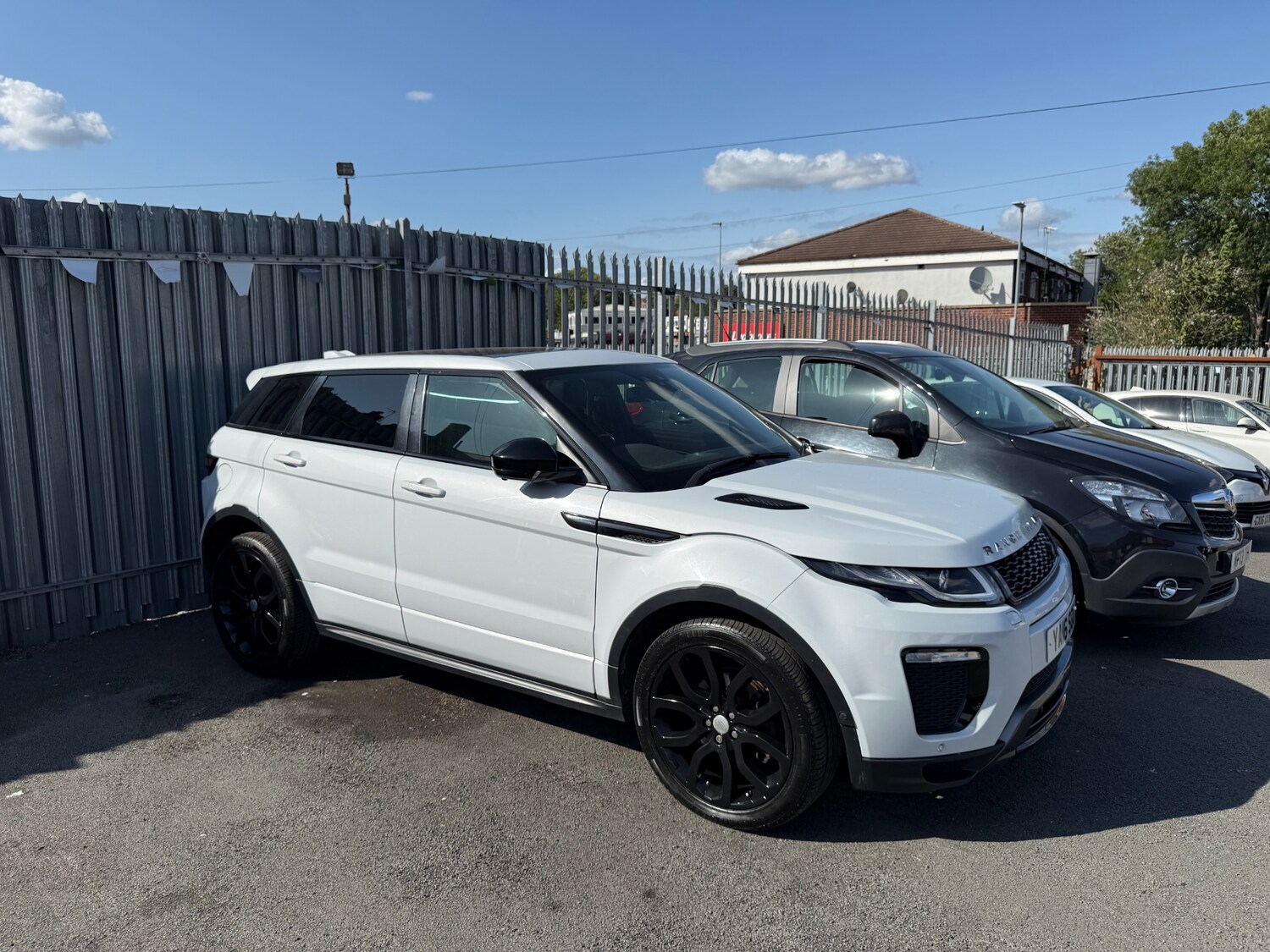 Used Land Rover Range Rover Evoque 2016 for sale - 76316329: Photo 39