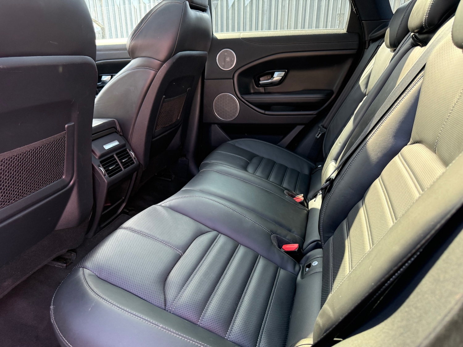 Used Land Rover Range Rover Evoque 2016 for sale - 76316329: Photo 5