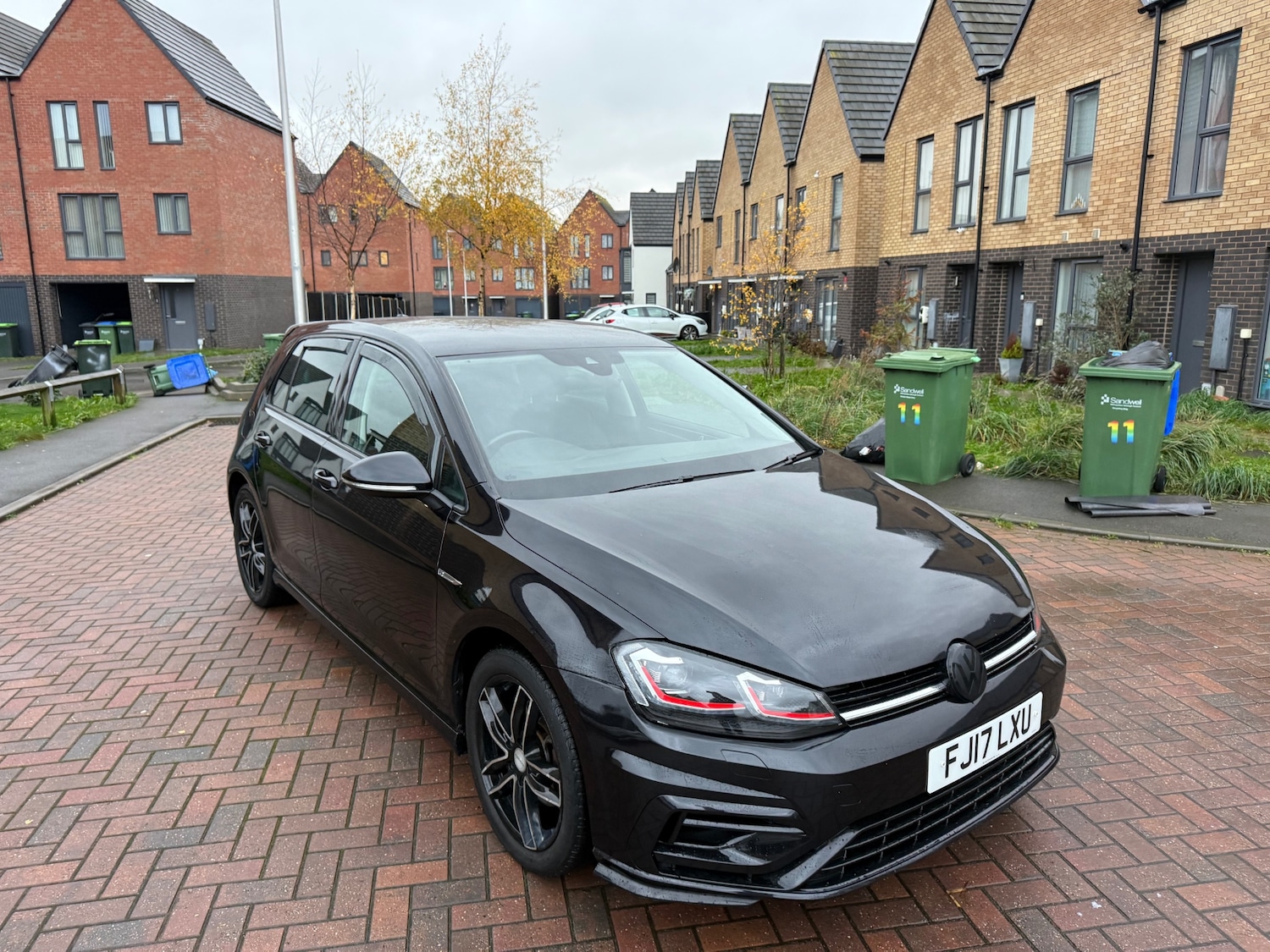 Used Volkswagen Golf 2023 for sale - 76925876: Photo 1