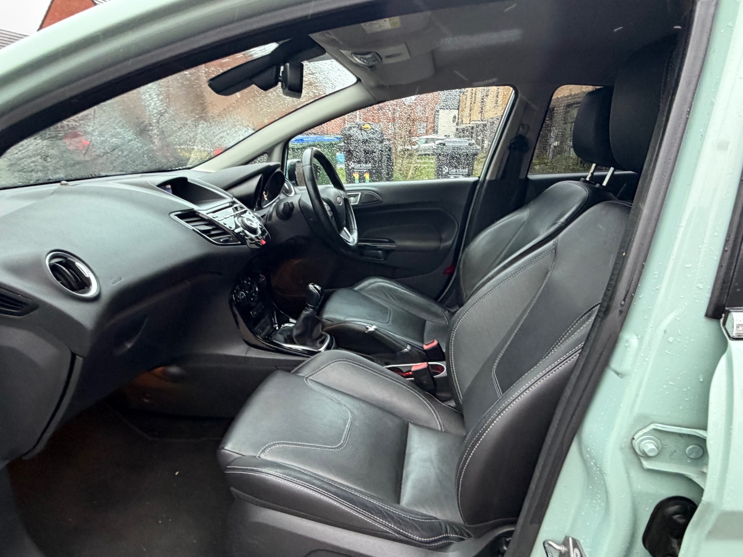 Used Ford Fiesta 2016 for sale - 78018088: Photo 12