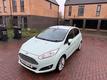 Used Ford Fiesta 2016 for sale - 78018088: Photo
