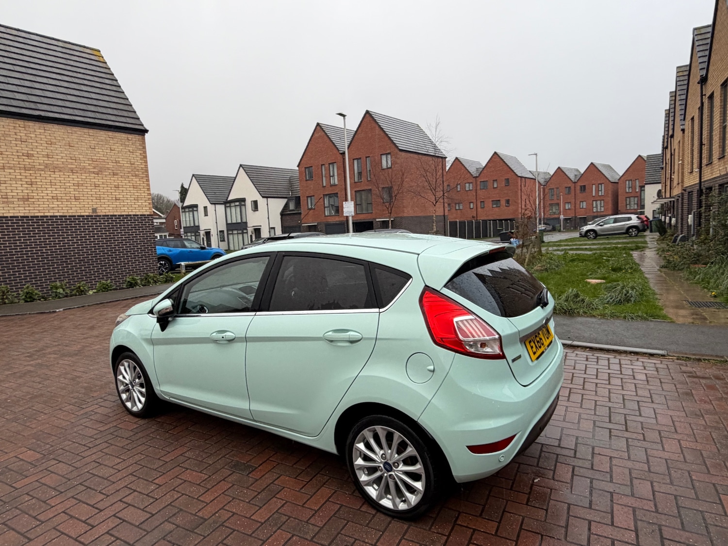 Used Ford Fiesta 2016 for sale - 78018088: Photo 9