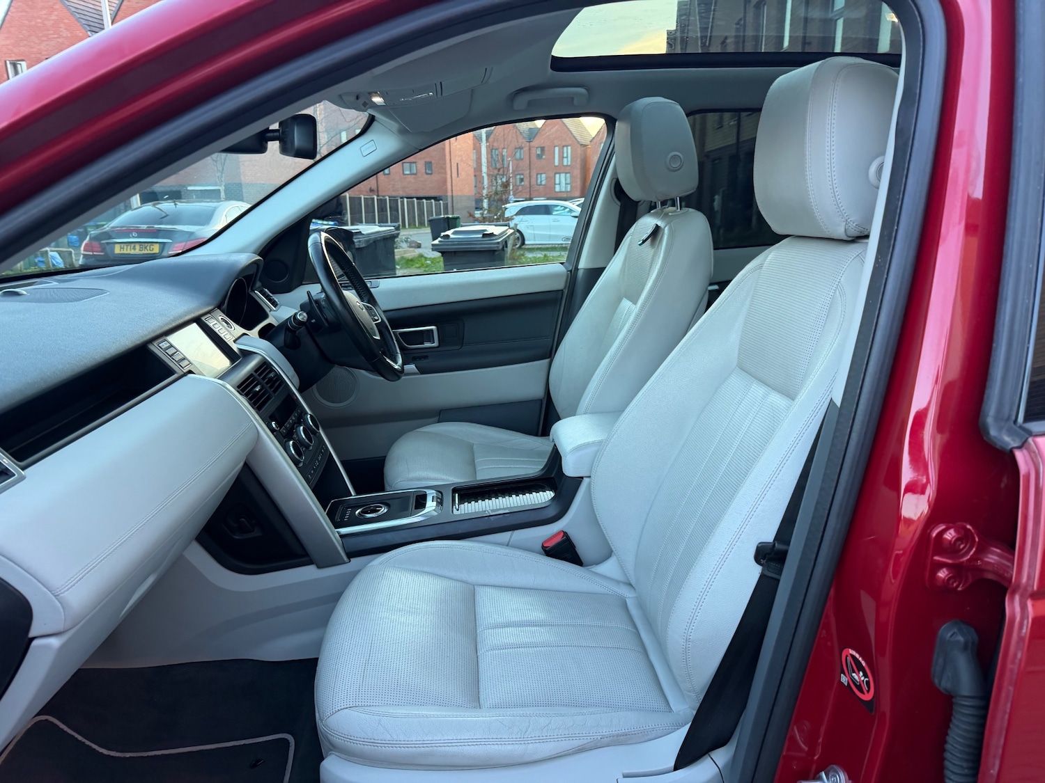 Used Land Rover Discovery Sport 2018 for sale - 77940829: Photo 20