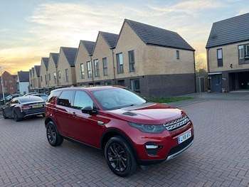Used Land Rover Discovery Sport 2018 for sale - 77940829: Photo