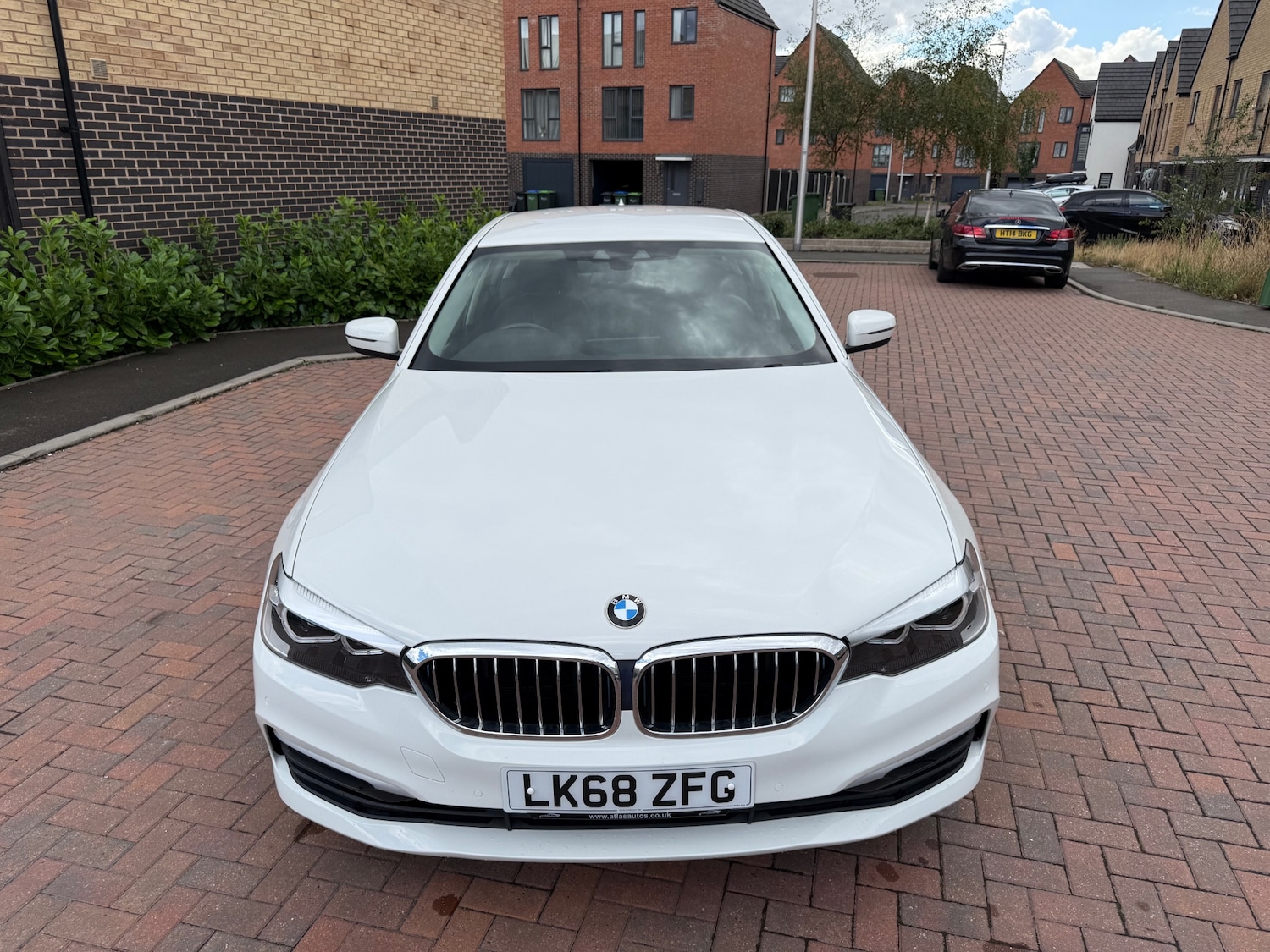 Used BMW 5 Series 2018 for sale - 76316352: Photo 1