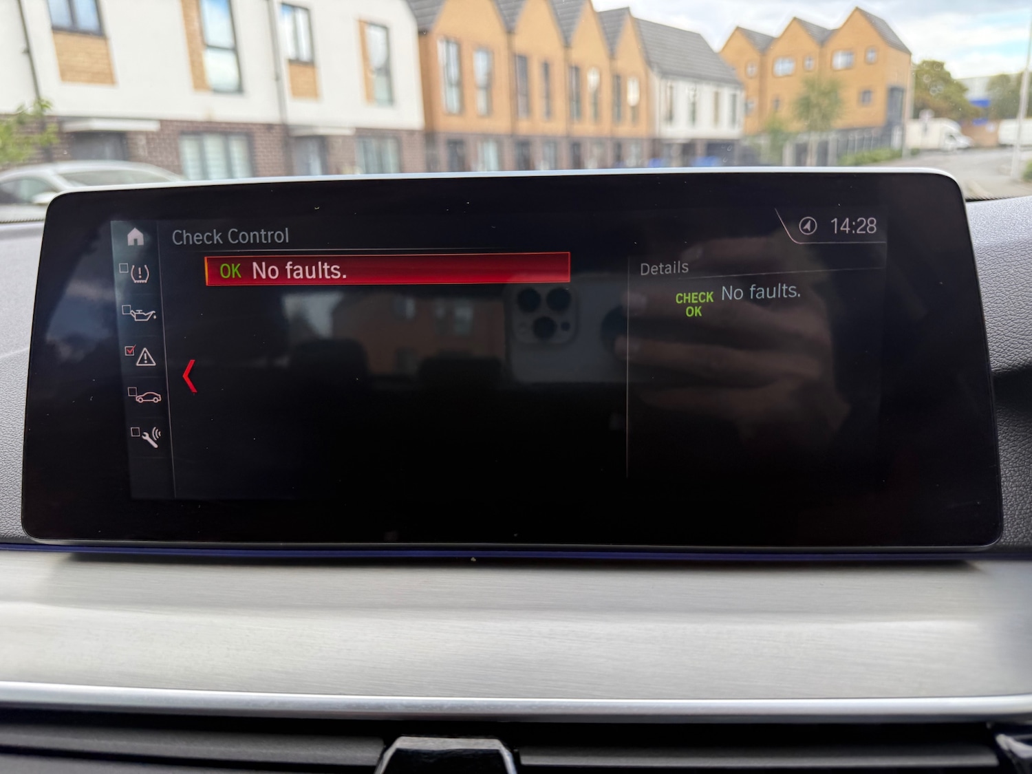 Used BMW 5 Series 2018 for sale - 76316352: Photo 10