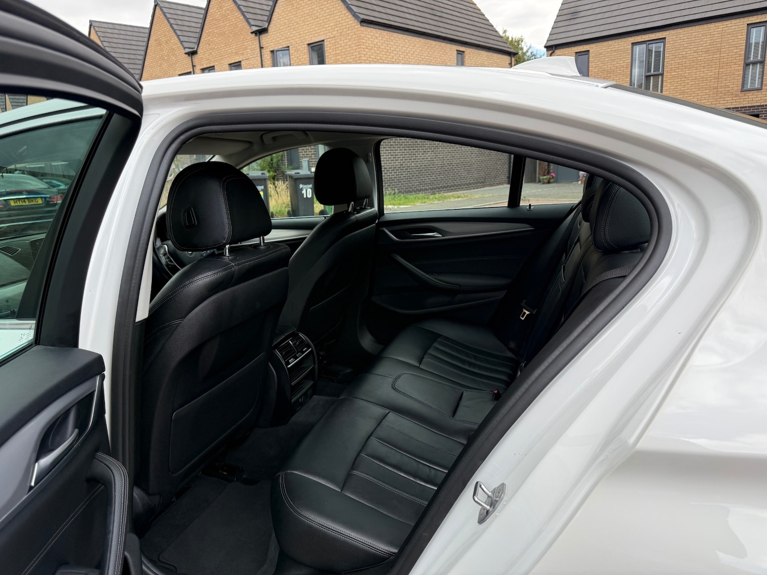 Used BMW 5 Series 2018 for sale - 76316352: Photo 20