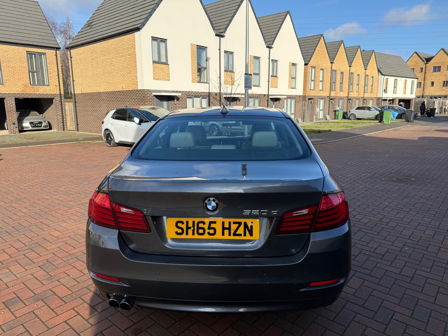 Used BMW 5 Series 2015 for sale - 77240345: Photo 2