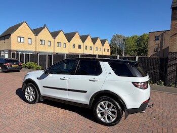 Used Land Rover Discovery Sport 2018 for sale - 78373331: Photo