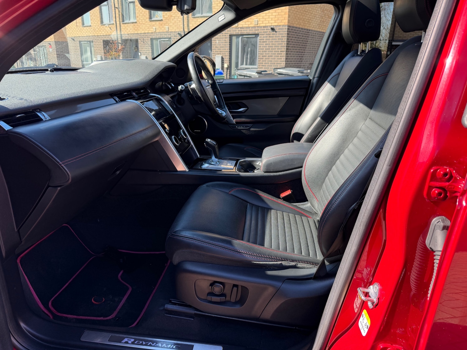 Used Land Rover Discovery Sport 2020 for sale - 77940830: Photo 11