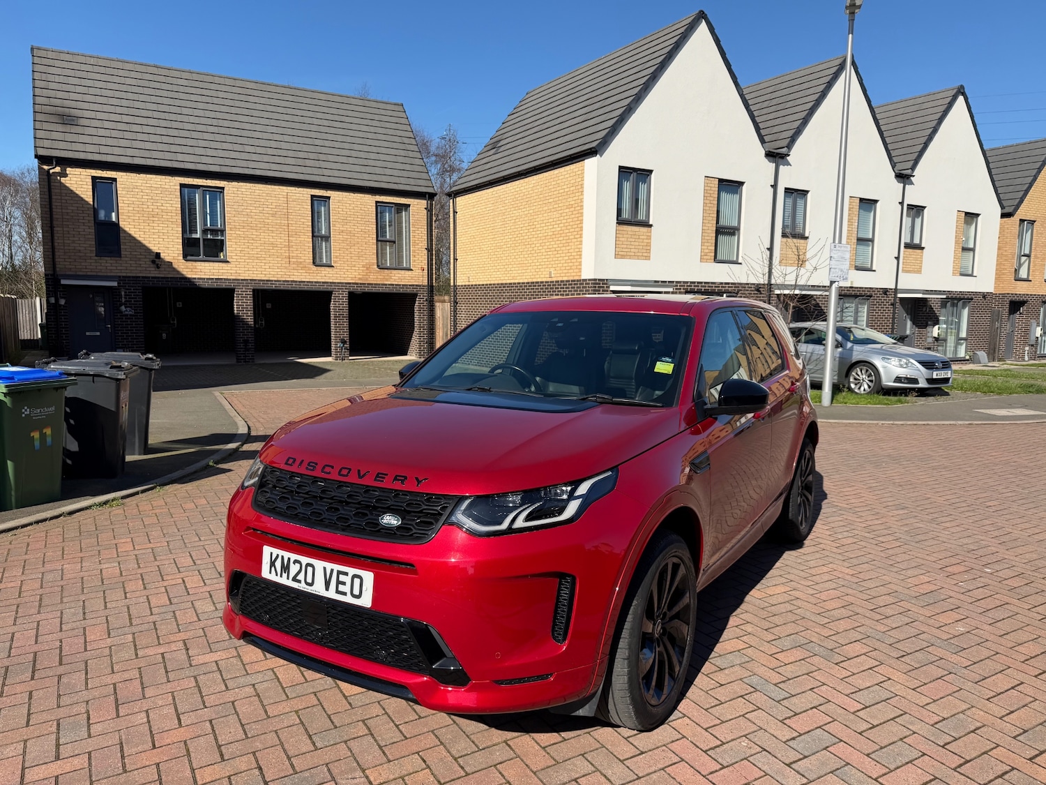 Used Land Rover Discovery Sport 2020 for sale - 77940830: Photo 2