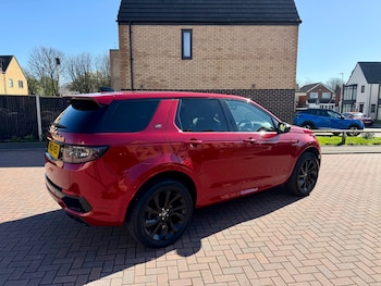Used Land Rover Discovery Sport 2020 for sale - 77940830: Photo