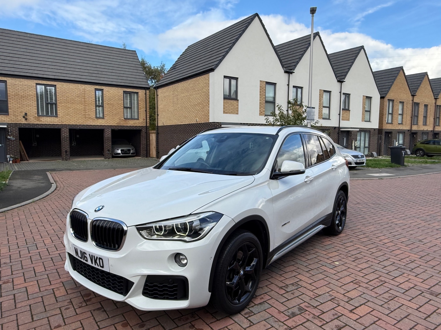 Used BMW X1 2016 for sale - 76332770: Photo 2