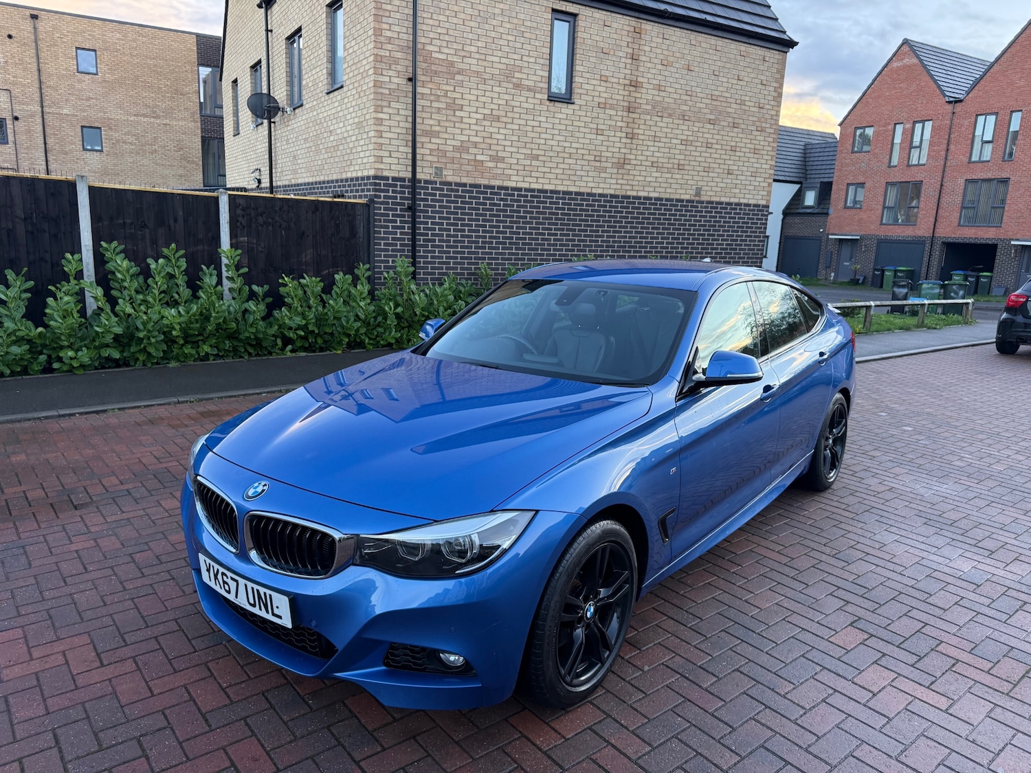 Used BMW 3 Series 2017 for sale - 76370015: Photo 1