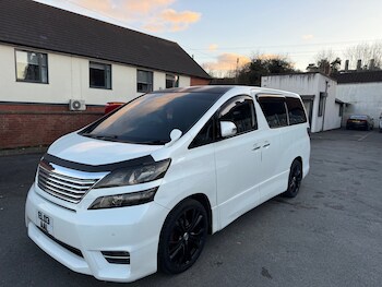 Toyota - Vellfire