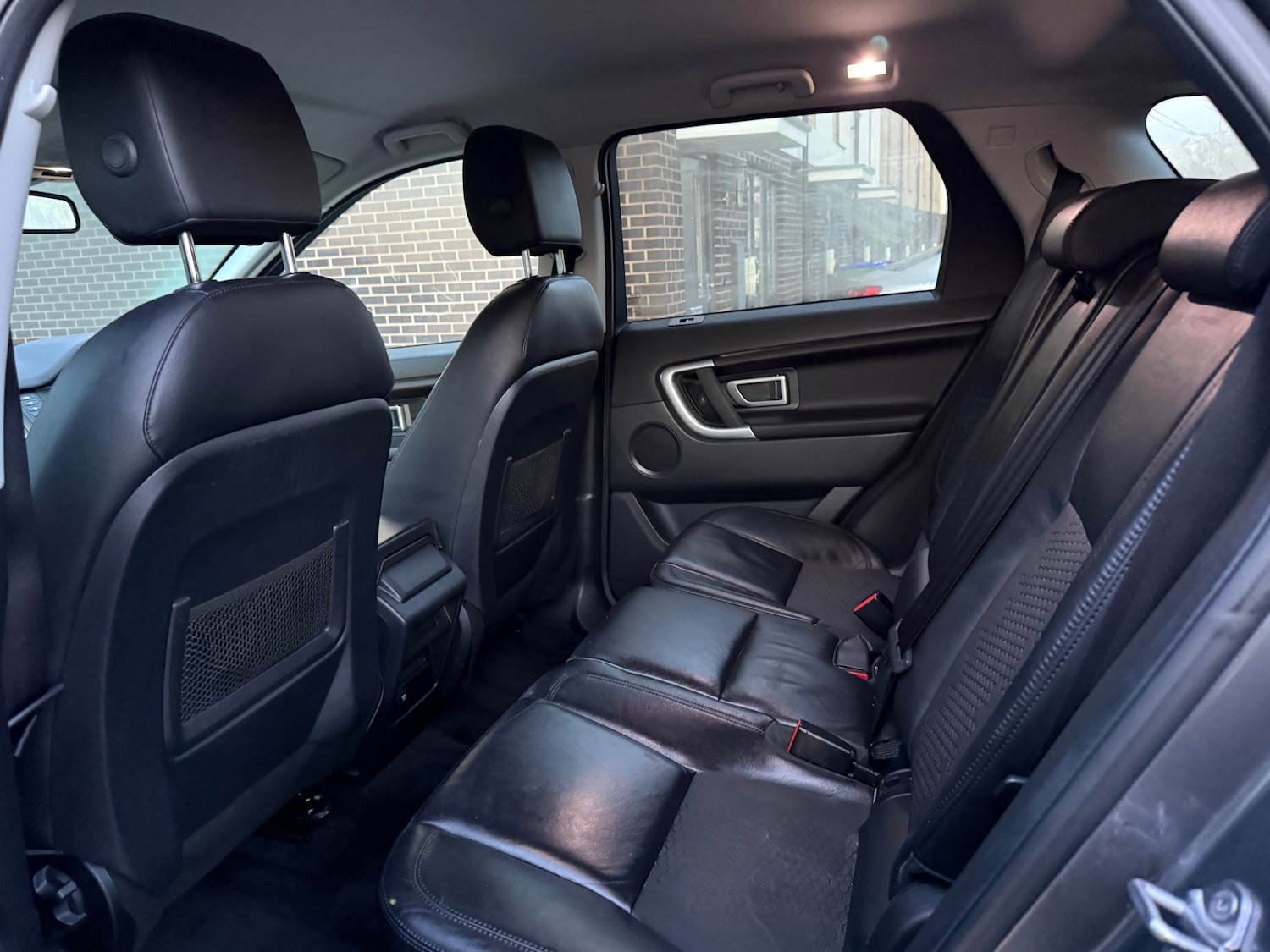 Used Land Rover Discovery Sport 2017 for sale - 76819536: Photo 13