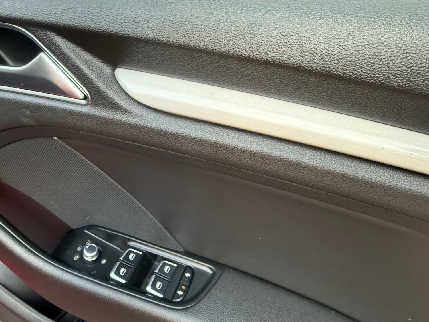 Used Audi A3 2014 for sale - 77272266: Photo 14