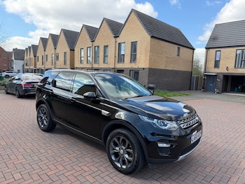 Used Land Rover Discovery Sport 2019 for sale - 78321243: Photo
