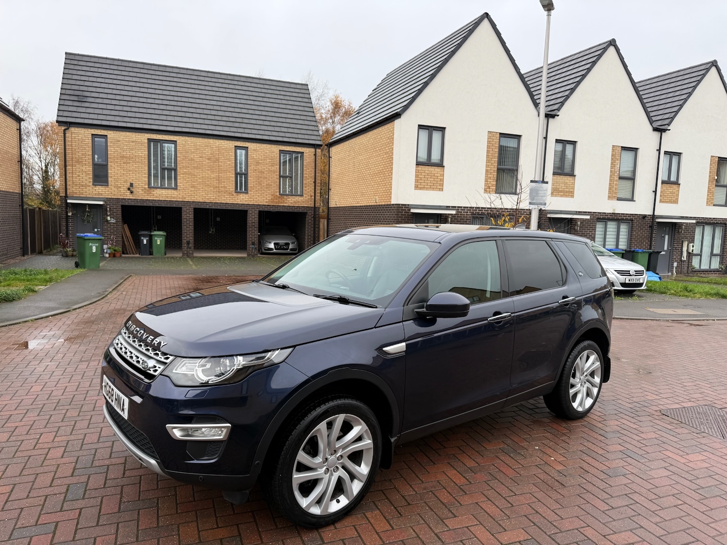 Used Land Rover Discovery Sport 2018 for sale - 77386194: Photo 31