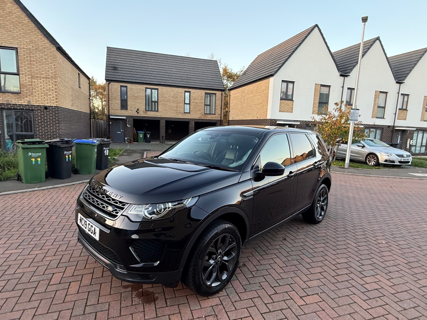 Used Land Rover Discovery Sport 2019 for sale - 77216382: Photo 6