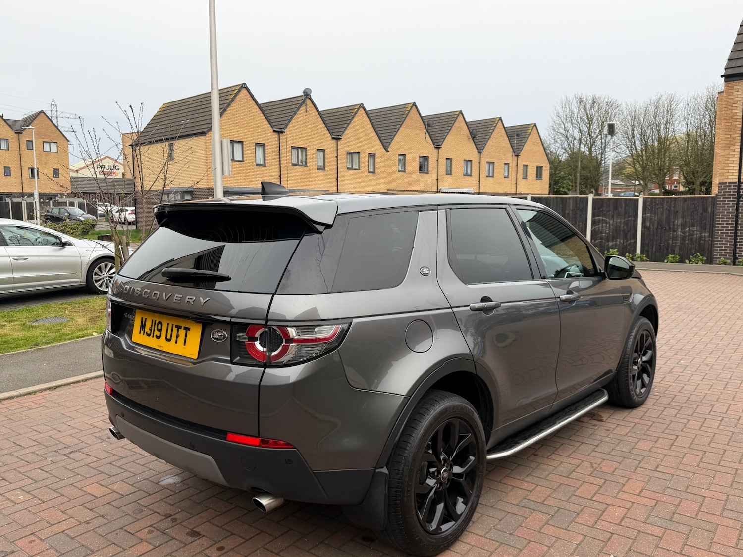 Used Land Rover Discovery Sport 2019 for sale - 77991910: Photo 19