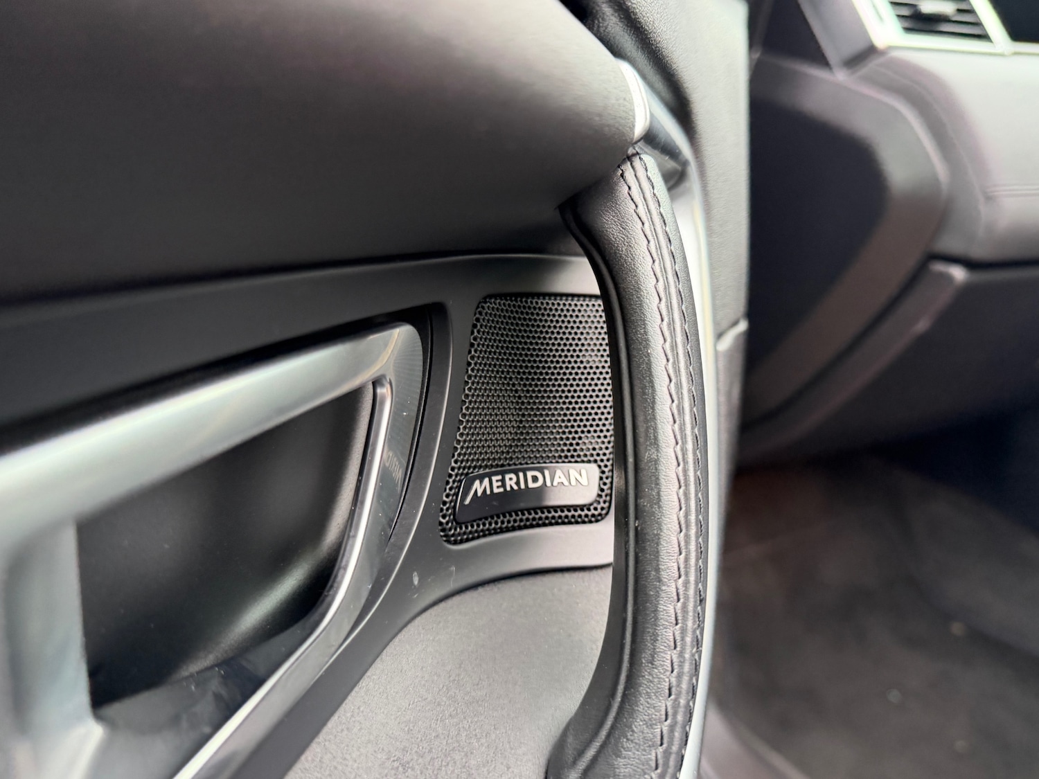 Used Land Rover Discovery Sport 2019 for sale - 77991910: Photo 8