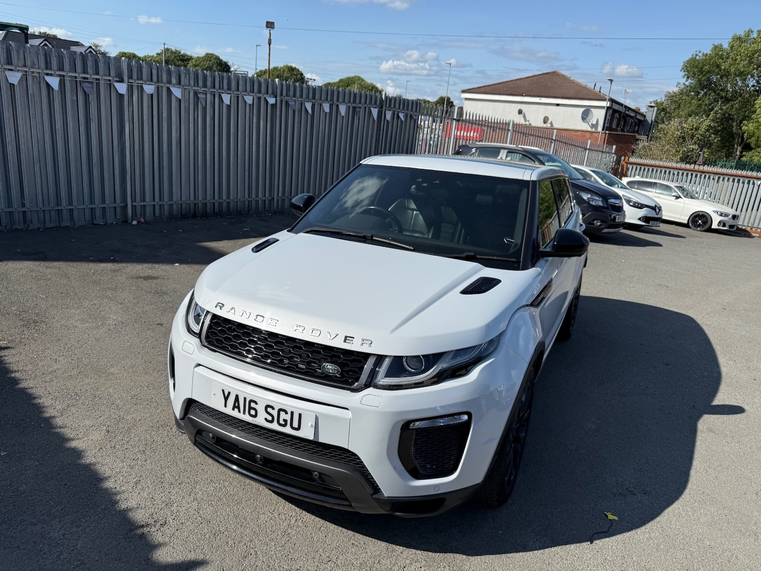 Used Land Rover Range Rover Evoque 2016 for sale - 76713403: Photo 2