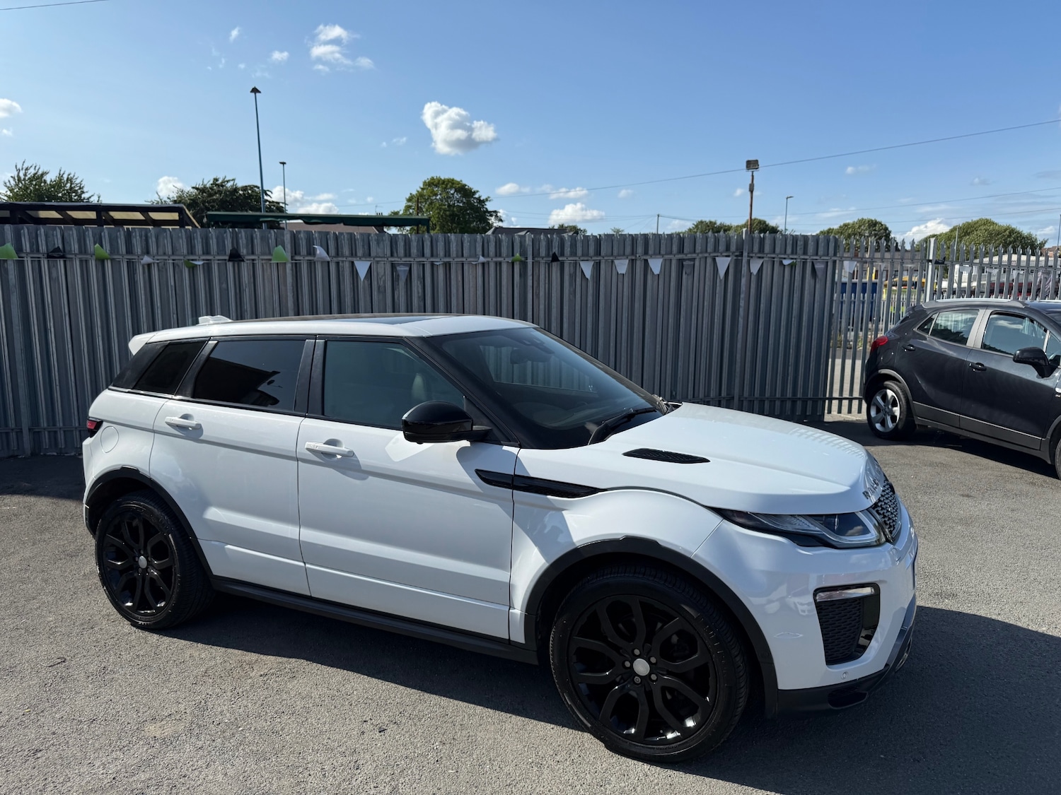 Used Land Rover Range Rover Evoque 2016 for sale - 76713403: Photo 31