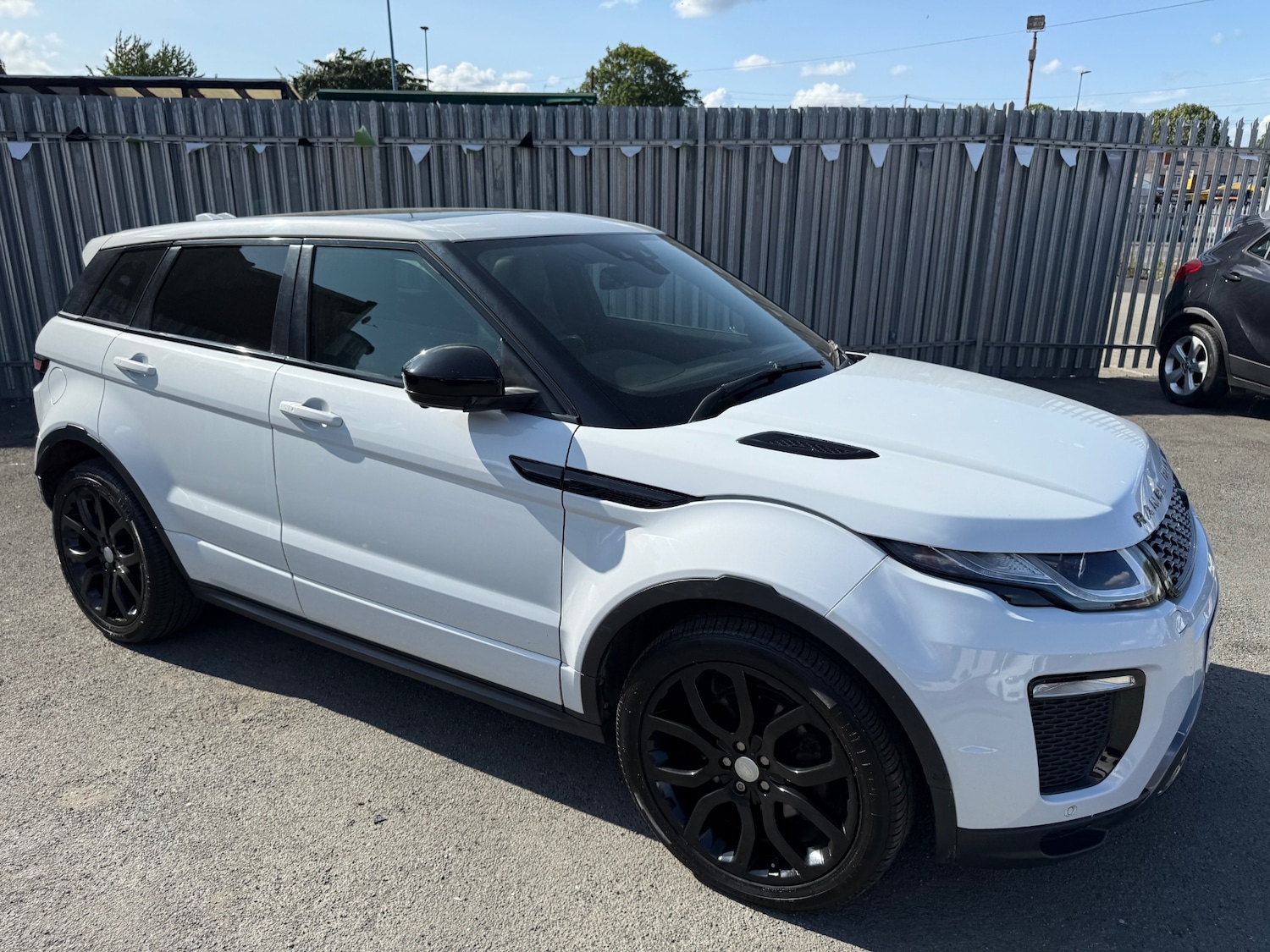 Used Land Rover Range Rover Evoque 2016 for sale - 76713403: Photo 36