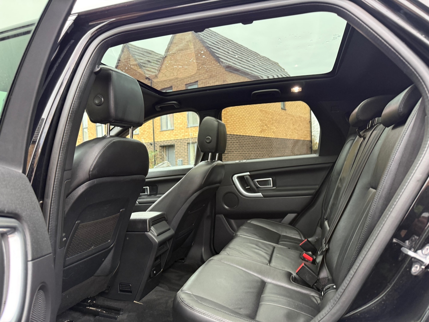 Used Land Rover Discovery Sport 2019 for sale - 76853908: Photo 19