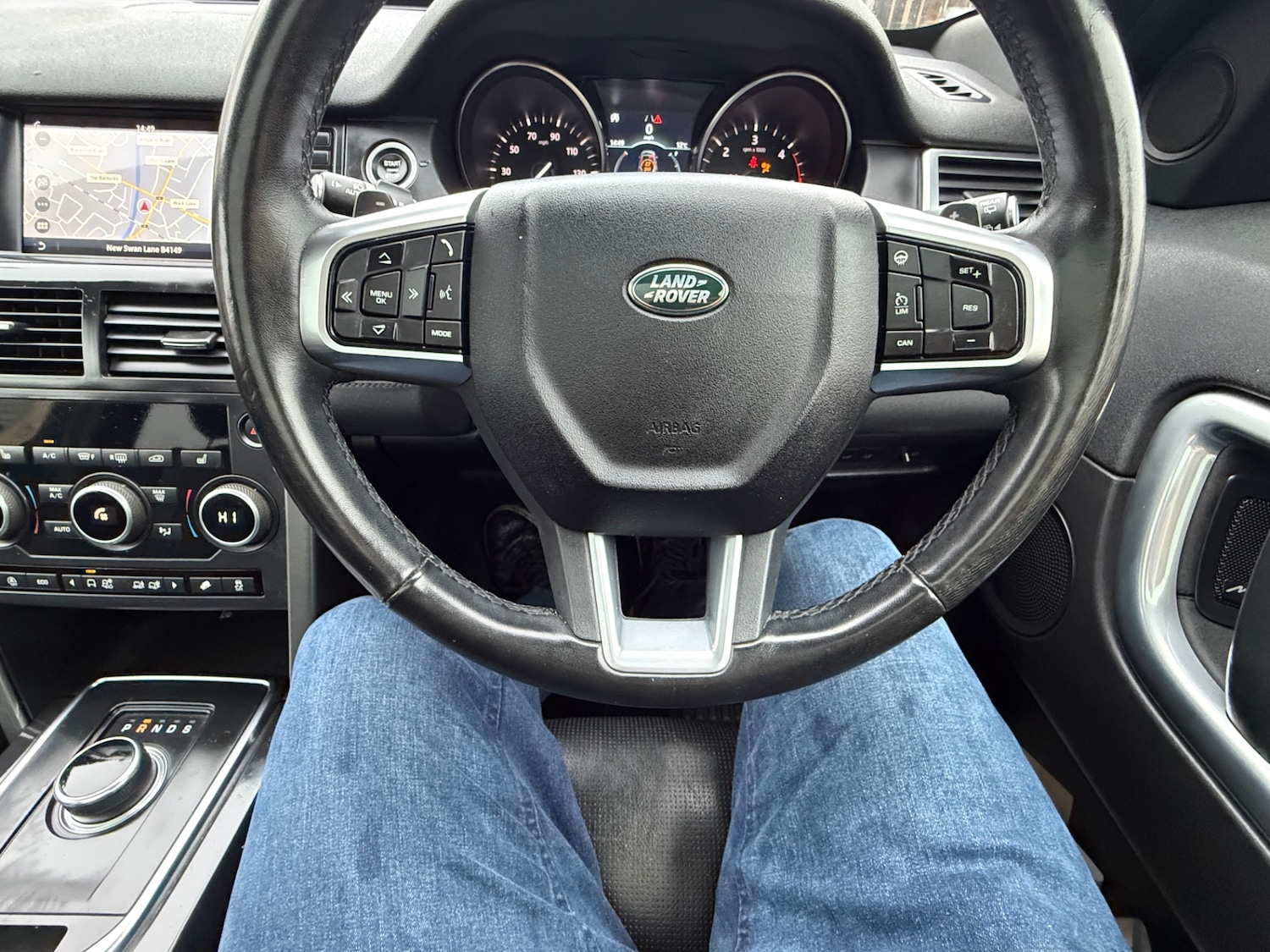 Used Land Rover Discovery Sport 2019 for sale - 76853908: Photo 23