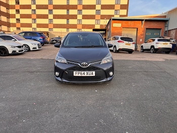 Used Toyota Yaris 2014 for sale - 79321575: Photo