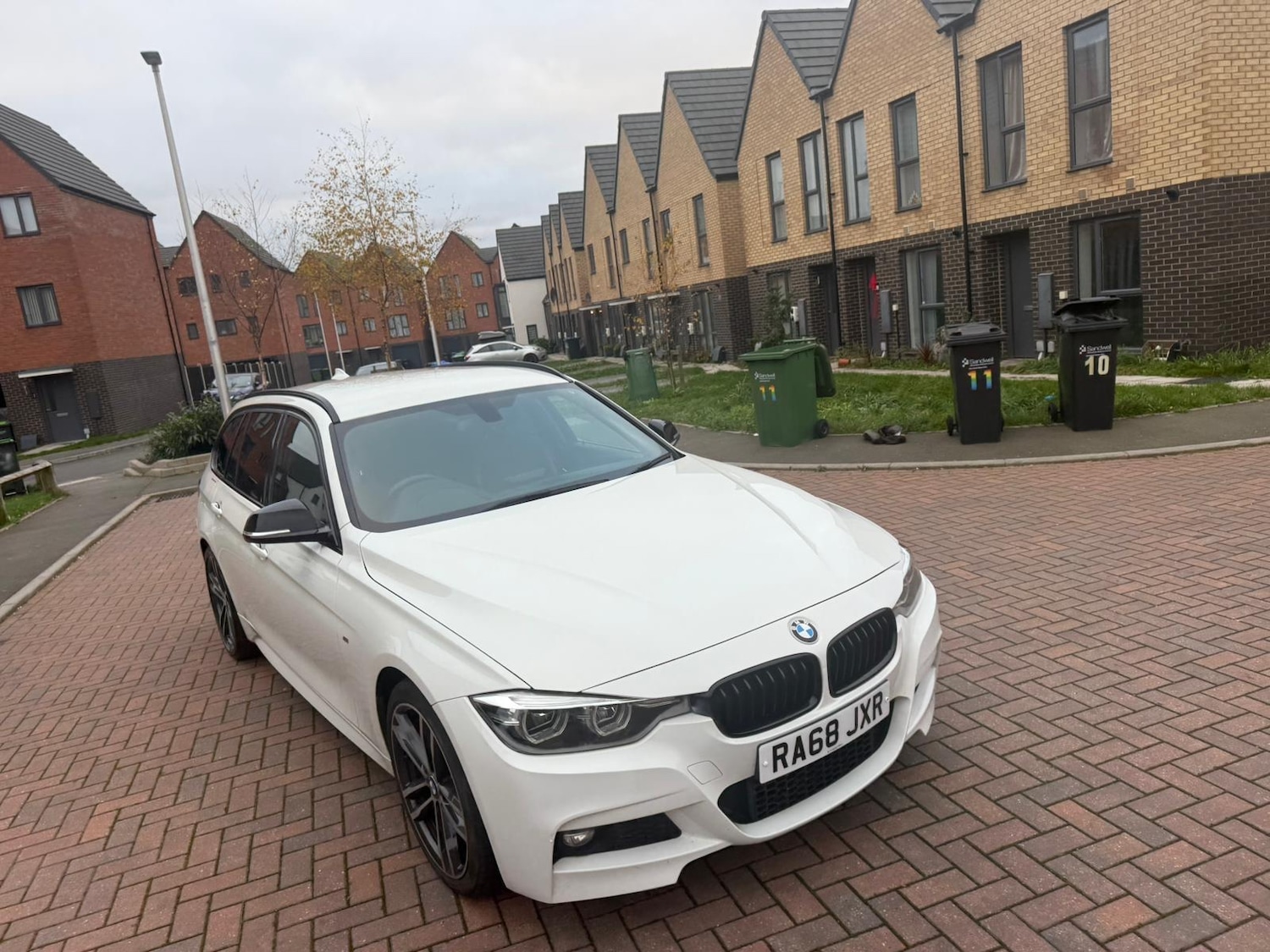 Used BMW 3 Series 2019 for sale - 76316348: Photo 3