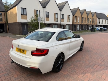 Used BMW 2 Series 2015 for sale - 75899710: Photo
