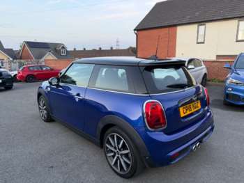 Used MINI Hatch 2018 for sale - 75267018: Photo
